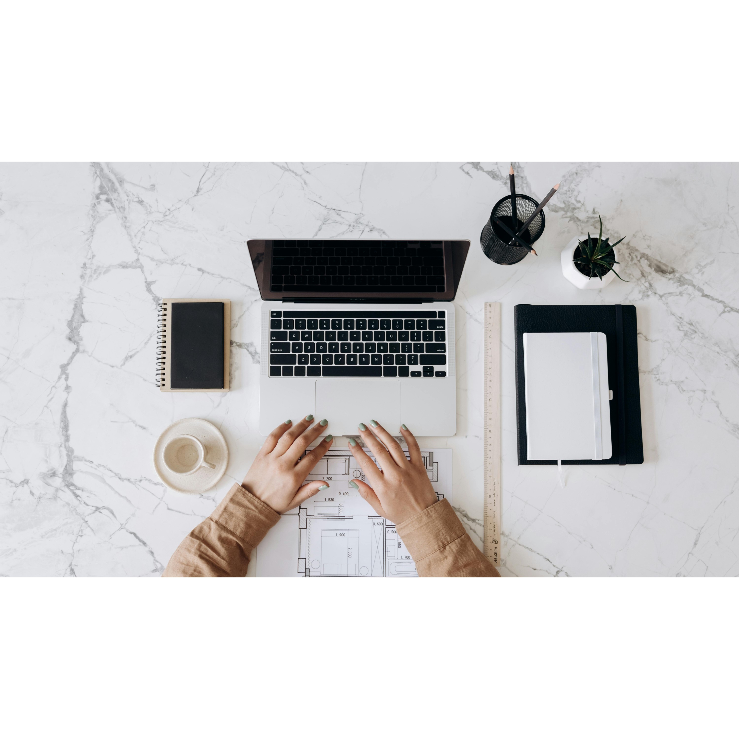 📚 Espacio ordenado, mente clara: 5 hábitos prácticos para tu oficina