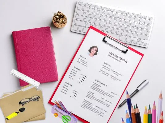 Trabaja con nosotros